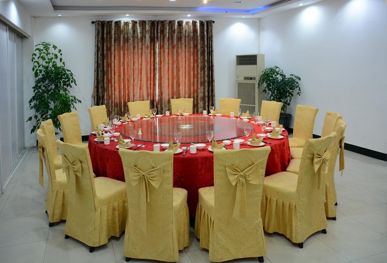 Shanghai Chuansha Hotel Buitenkant foto
